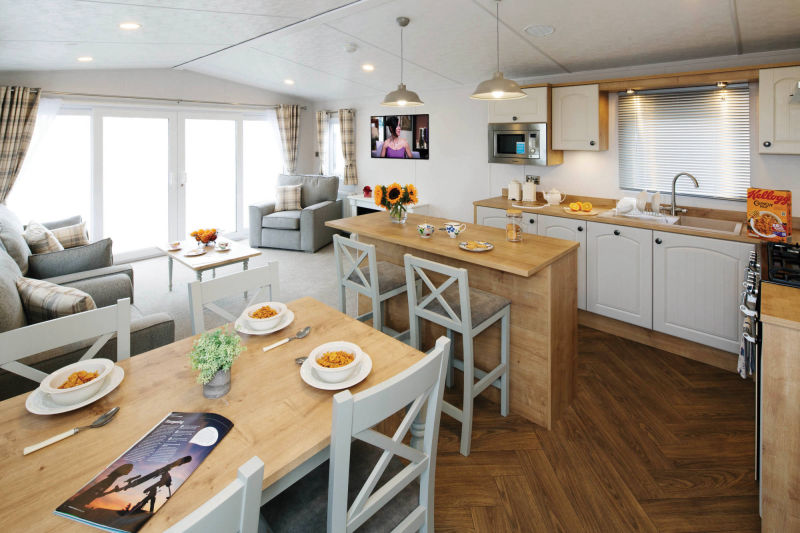 Delta Caravans Countryside Deluxe lounge